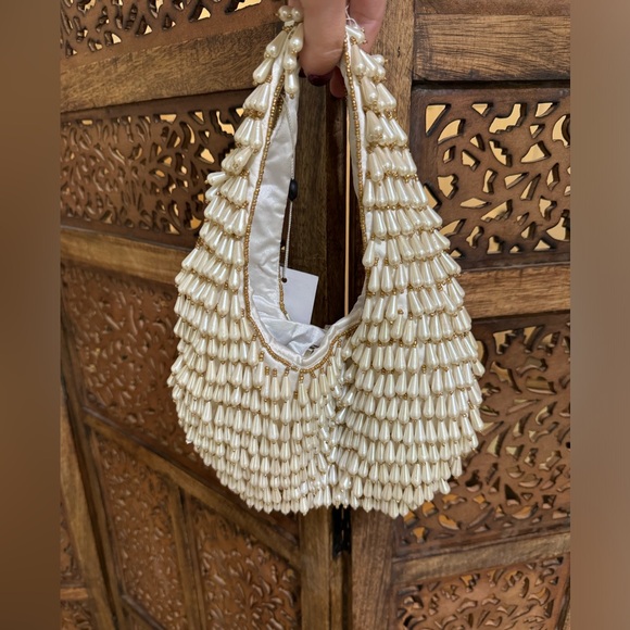 NEW NWT Lovers + Friends White Tati Bag - Picture 2 of 4